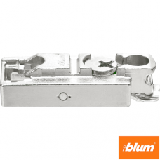 CLIP Plăcuţă de montaj, dreaptă (22/32 mm), 3 mm, Zinc, şuruburi, reglaj pe înălţime: Excentric